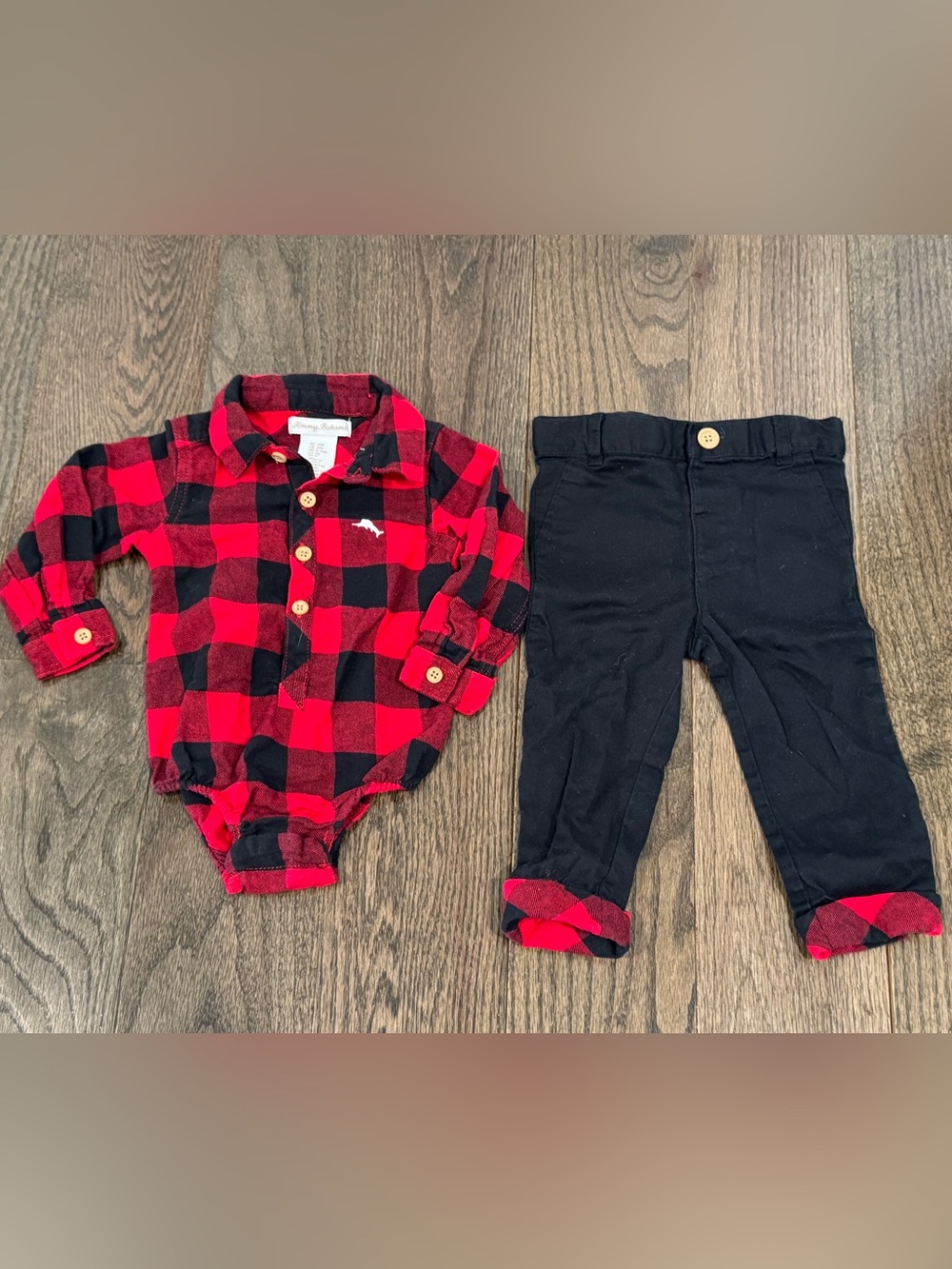 Tommy Bahama Red & Black Buffalo Plaid Flannel Bodysuit with Black Leggings